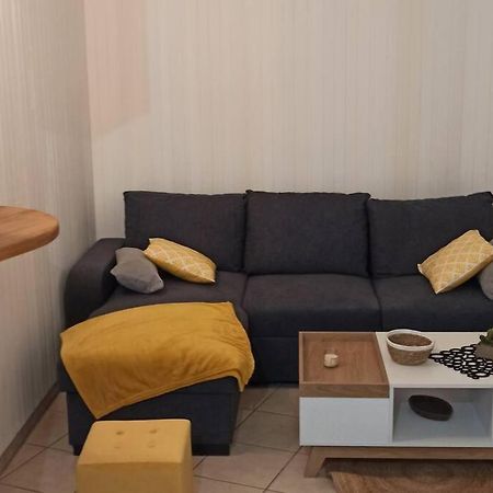 Petite Maison De Bourg Proche A84 Ducey-Les Cheris Eksteriør bilde